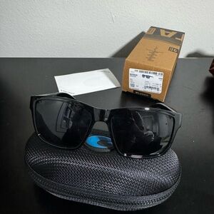 Costa Sunglasses Paunch 06S9049 Black